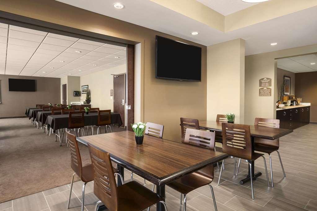 Microtel Inn And Suites By Wyndham Weyburn Facilités photo