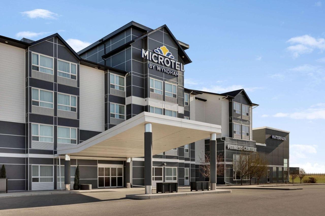 Microtel Inn And Suites By Wyndham Weyburn Extérieur photo